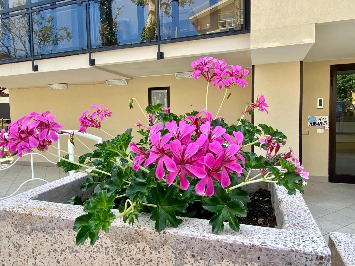 Hotel Abay Rimini Exterior foto